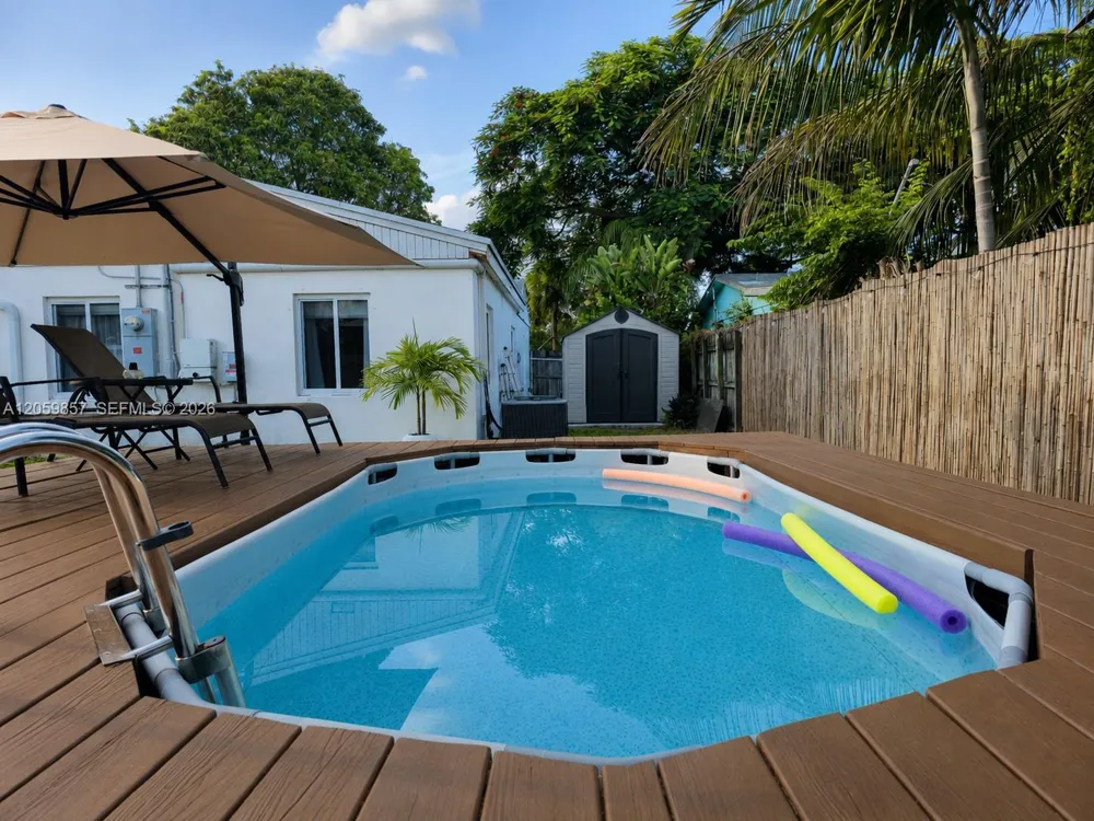 1740 NE 181st St North Miami Beach, FL 33162