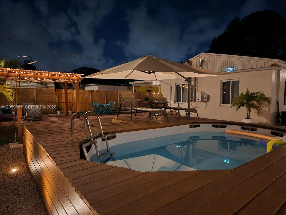 1740 NE 181st St North Miami Beach, FL 33162