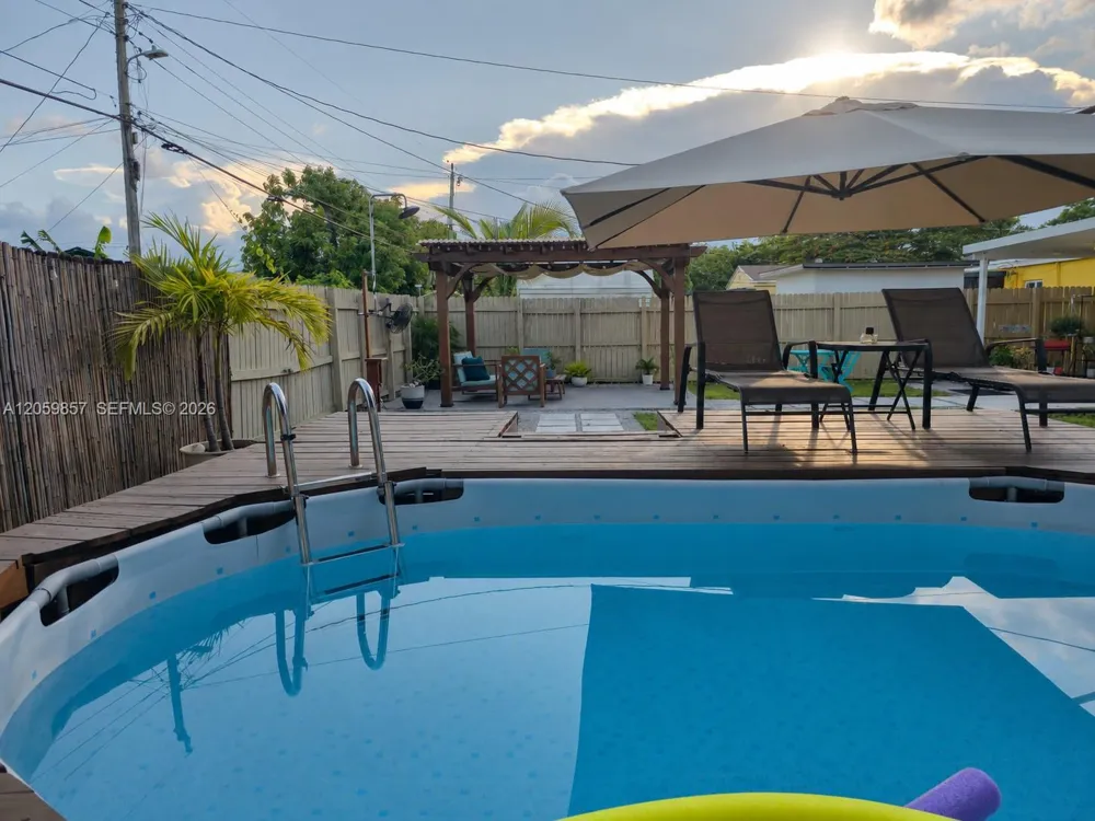 1740 NE 181st St North Miami Beach, FL 33162