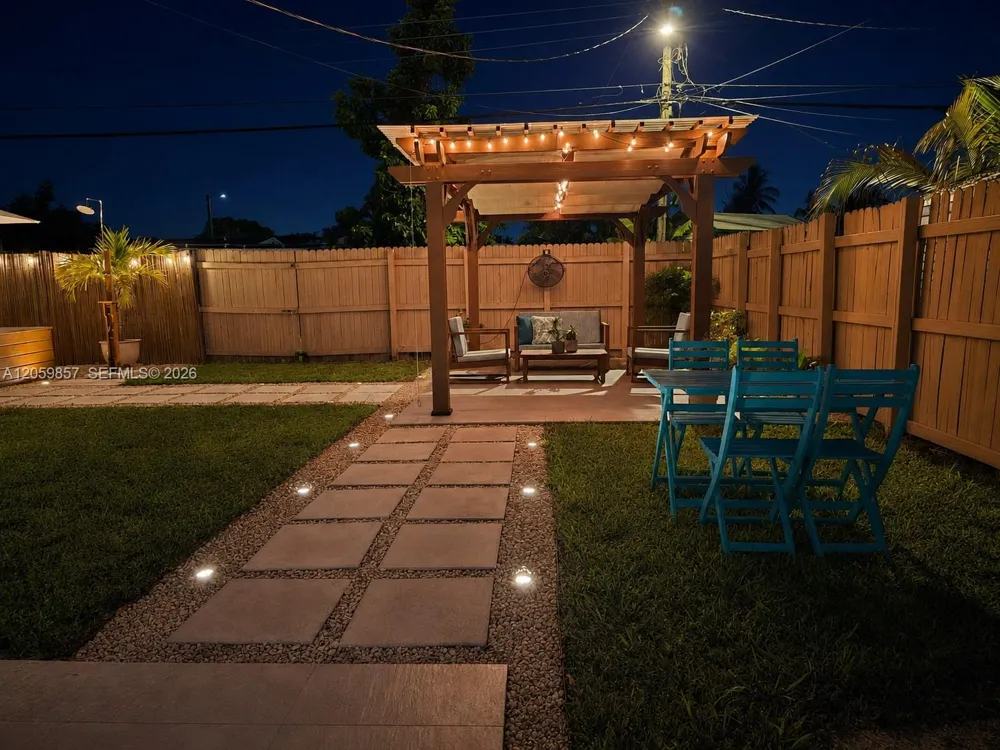 1740 NE 181st St North Miami Beach, FL 33162