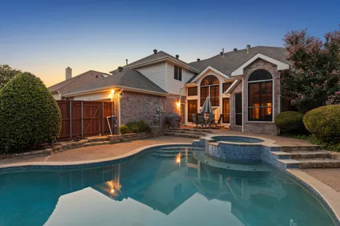 1536 Chester Drive