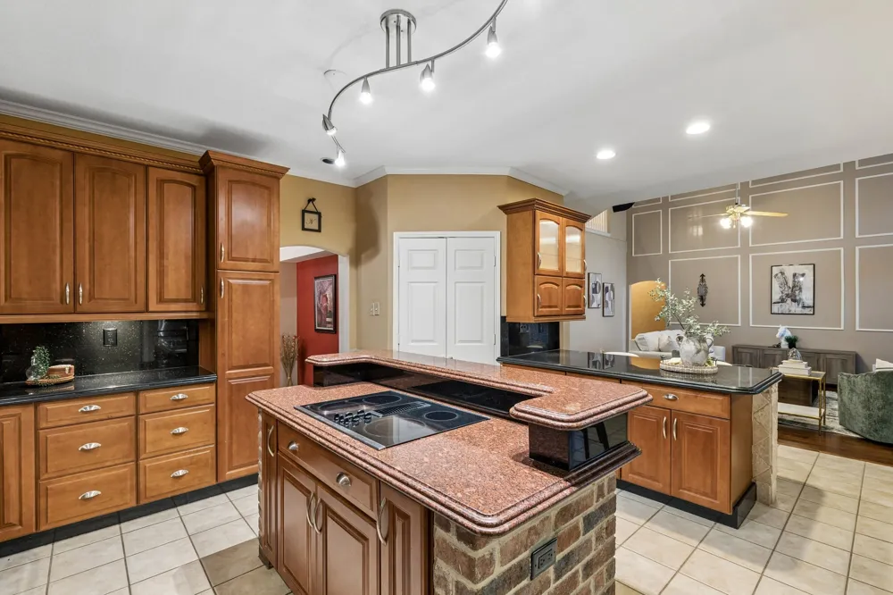 1536 Chester Drive Plano, TX 75025