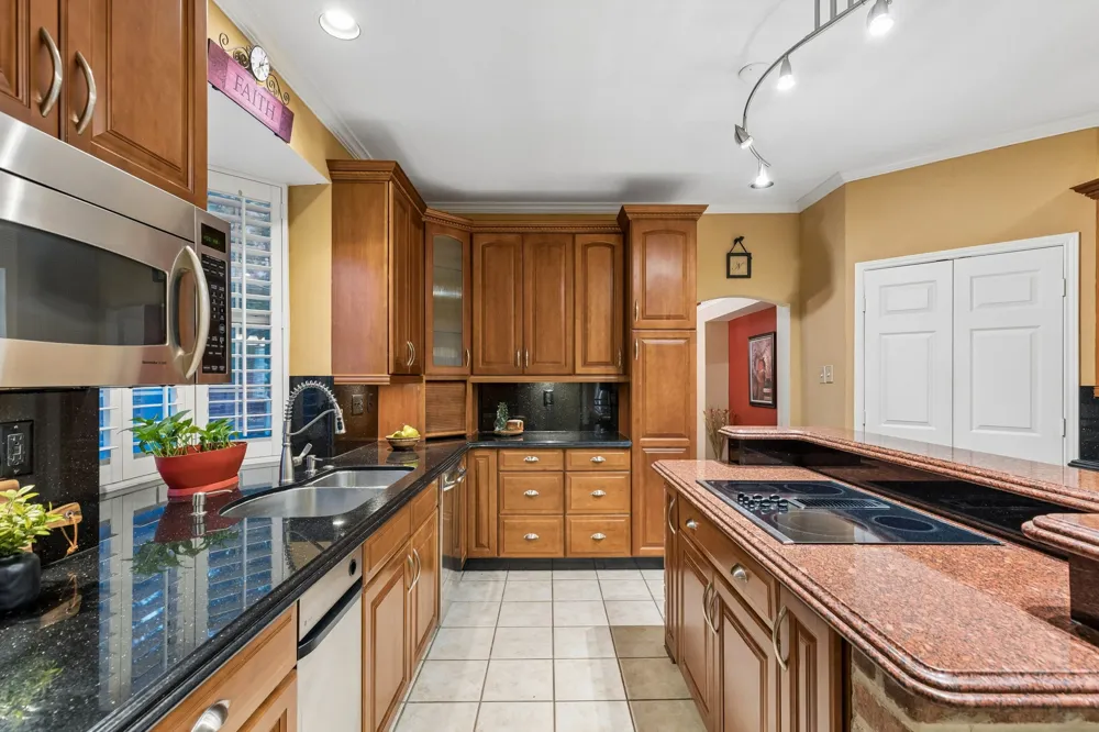 1536 Chester Drive Plano, TX 75025