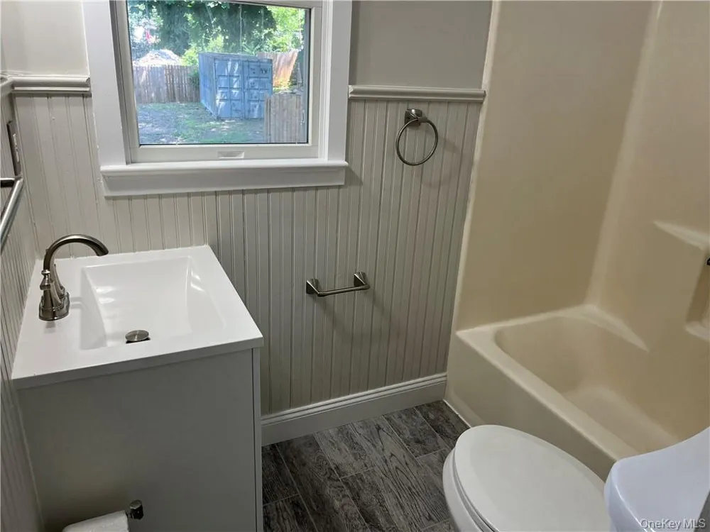 598 Rte 303 Blauvelt, NY 10913