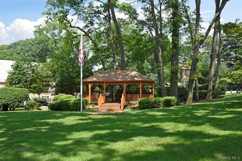 139 Fifth #4a Pelham, NY 10803
