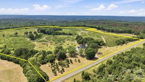 1726 Old Cheraw Highway