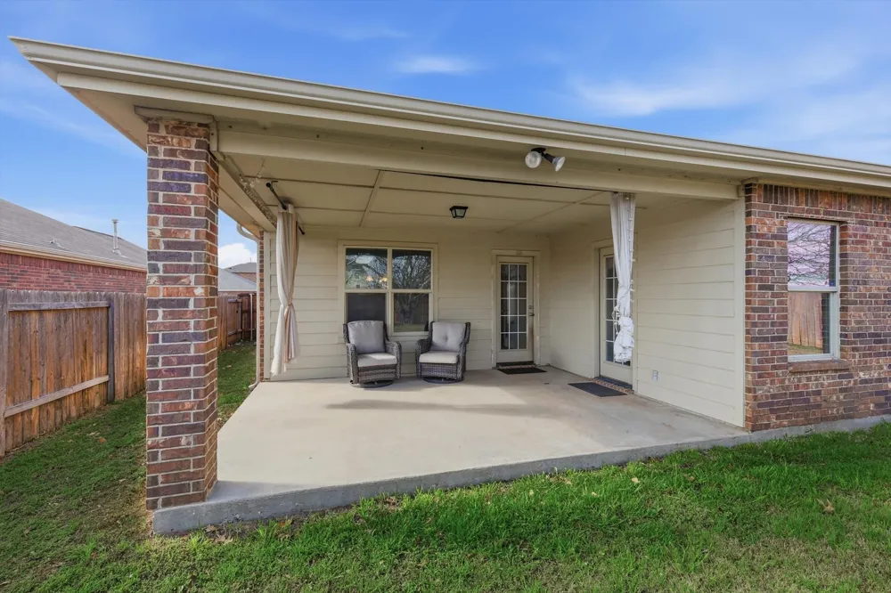 441 Buoy Drive Crowley, TX 76036