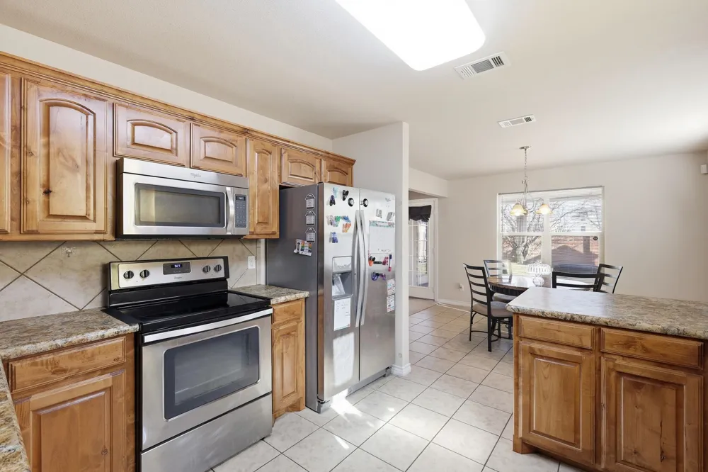 441 Buoy Drive Crowley, TX 76036