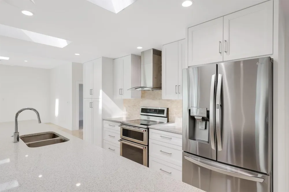 1386 S Atlantic Drive Lantana, FL 33462