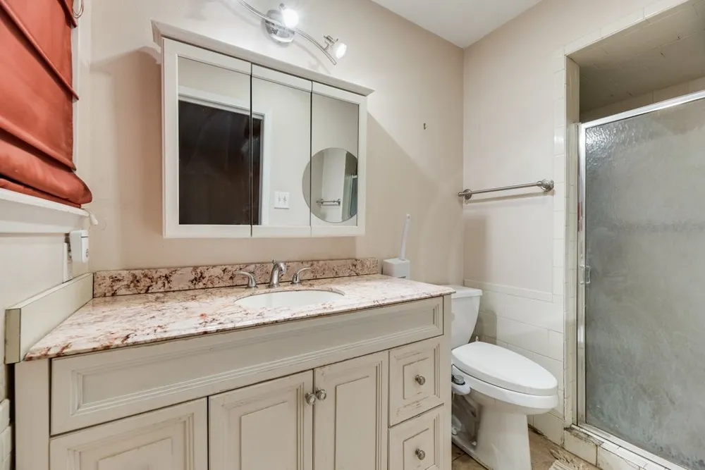 117 Myrtle Court Hurst, TX 76053