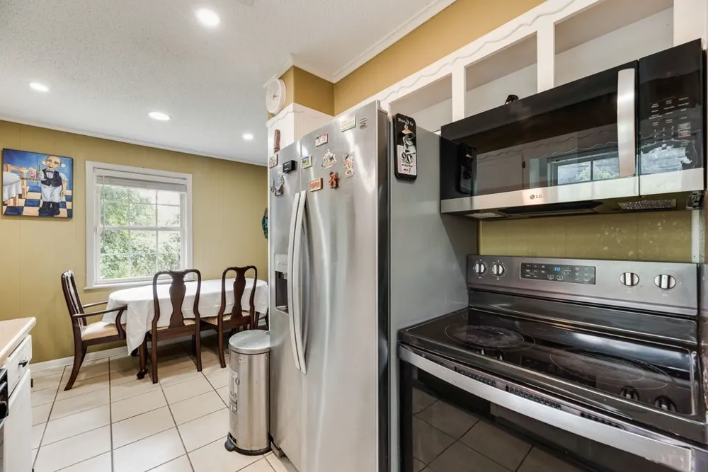 117 Myrtle Court Hurst, TX 76053