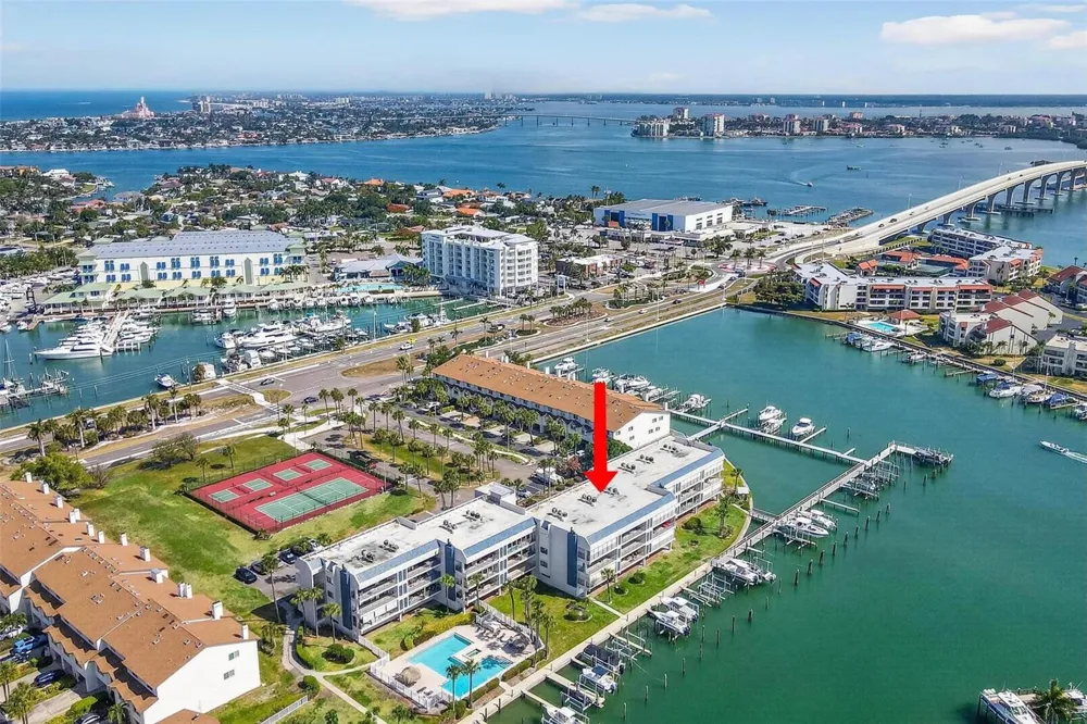 363 PINELLAS BAYWAY S #42 St Petersburg, FL 33715