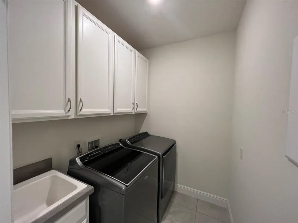 8794 CRESCENDO AVENUE Windermere, FL 34786