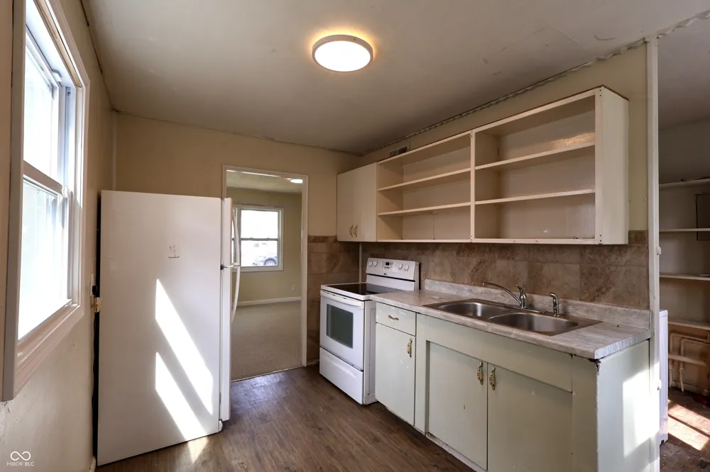 1811 27th Lafayette, IN 47904