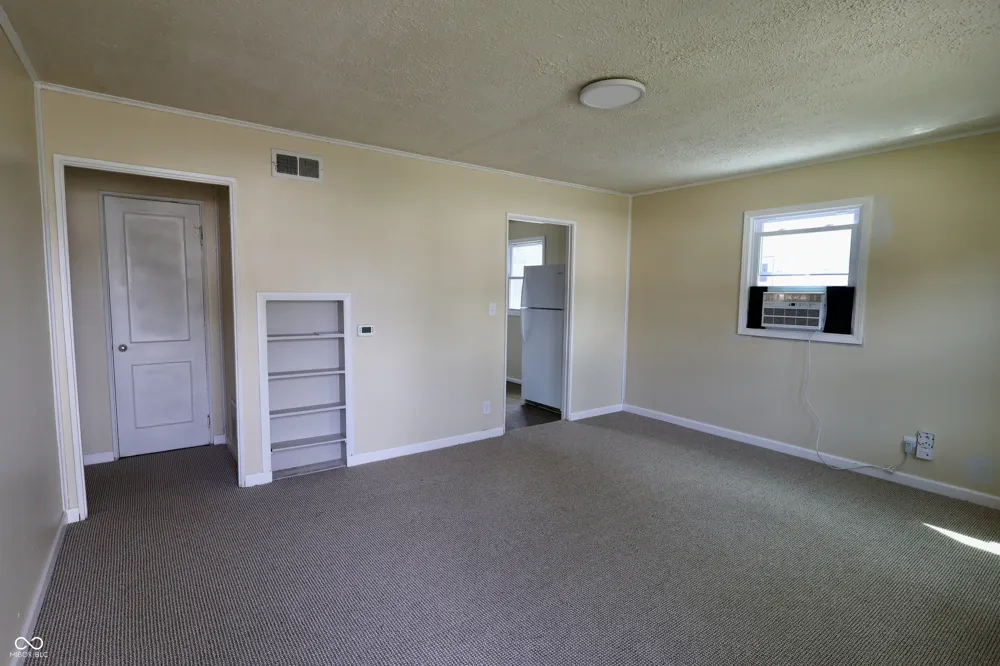 1811 27th Lafayette, IN 47904