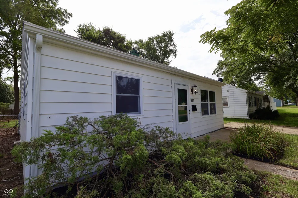 1811 27th Lafayette, IN 47904