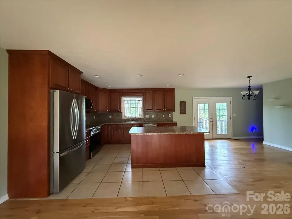 4460 Gouge Avenue Morganton, NC 28655