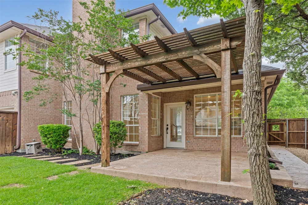 2701 Oates Drive Plano, TX 75093