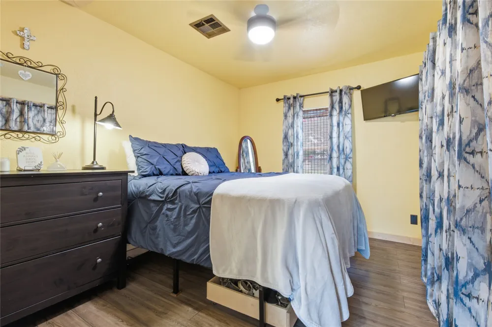 427 E Tulsa Sulphur, OK 73086