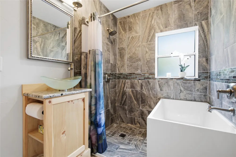 427 E Tulsa Sulphur, OK 73086