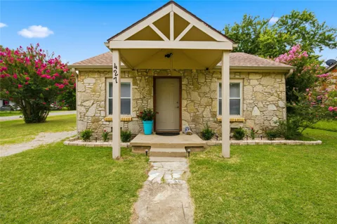 427 E Tulsa