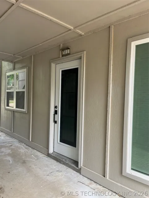 6812 S Toledo Avenue #311