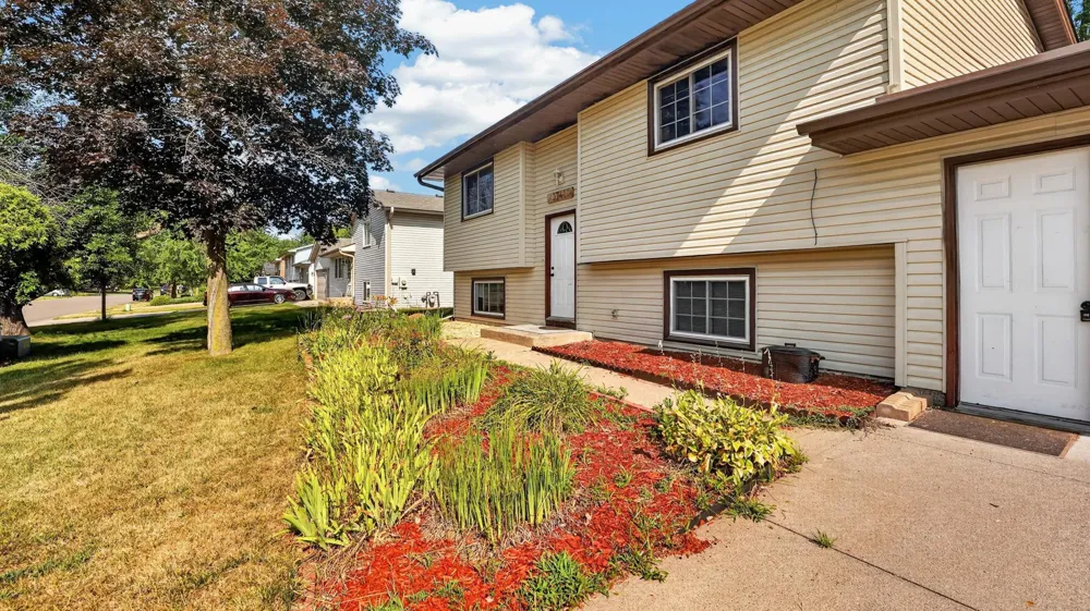 3741 225th Lane NW Saint Francis, MN 55070