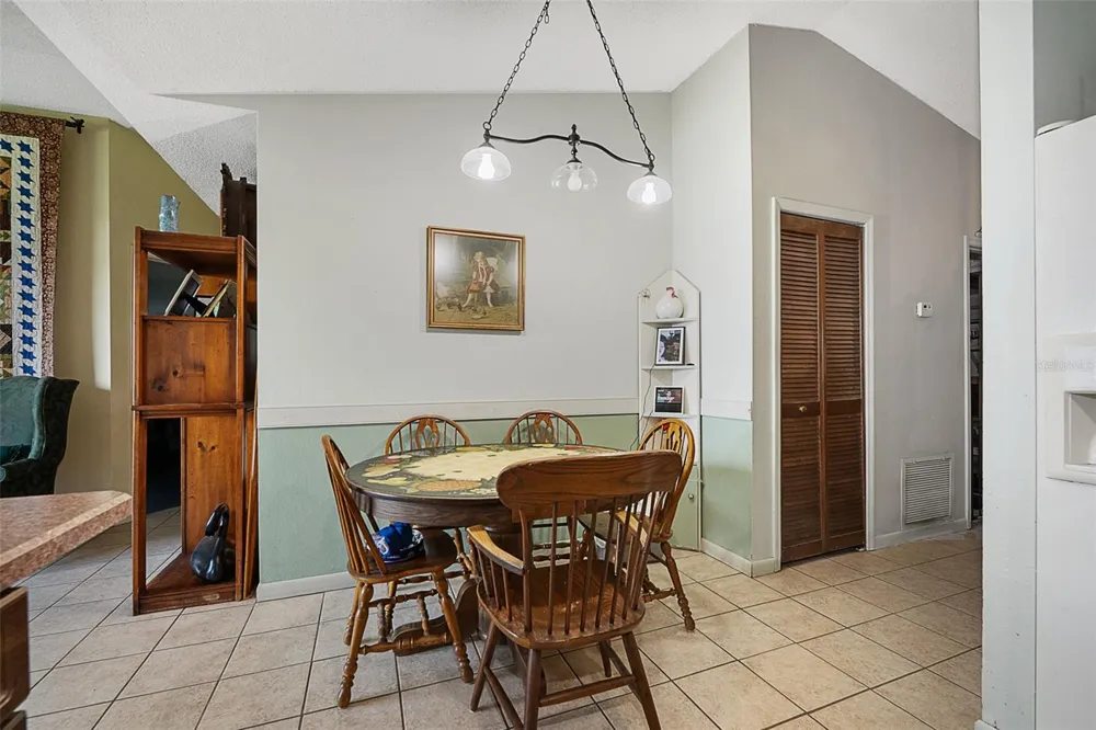 2372 MITCHELL ISLAND ROAD Deltona, FL 32738