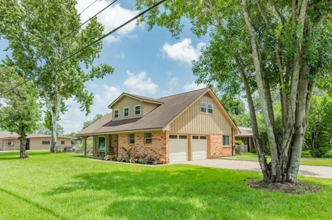 811 Loggins Drive