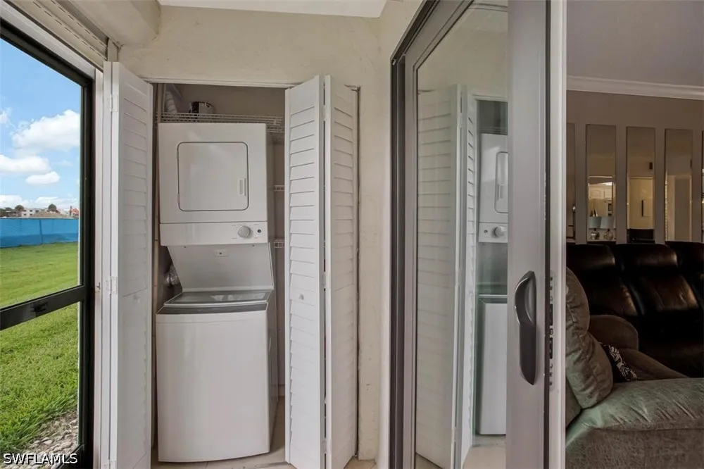 27th Court SW #101 Naples, FL 34116