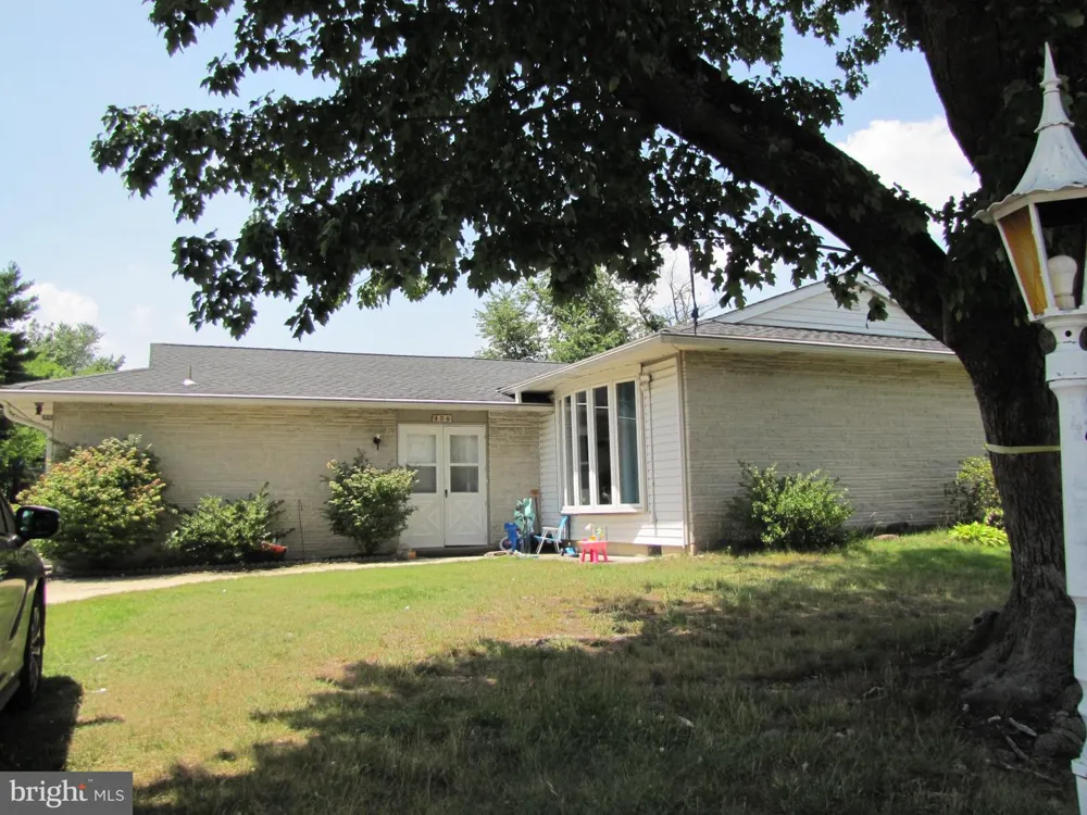 436 S SUFFOLK DRIVE Cherry Hill, NJ 08002