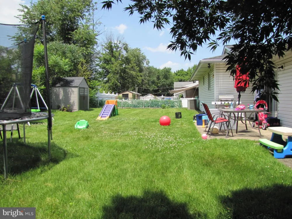 436 S SUFFOLK DRIVE Cherry Hill, NJ 08002