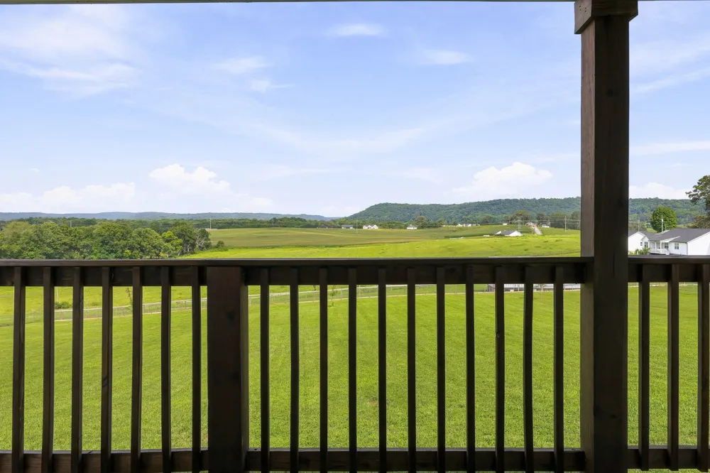 1719 Purvin Lollar Rd Sparta, TN 38583