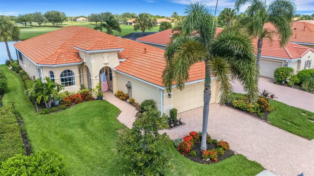 185 SAVONA WAY Nokomis, FL 34275