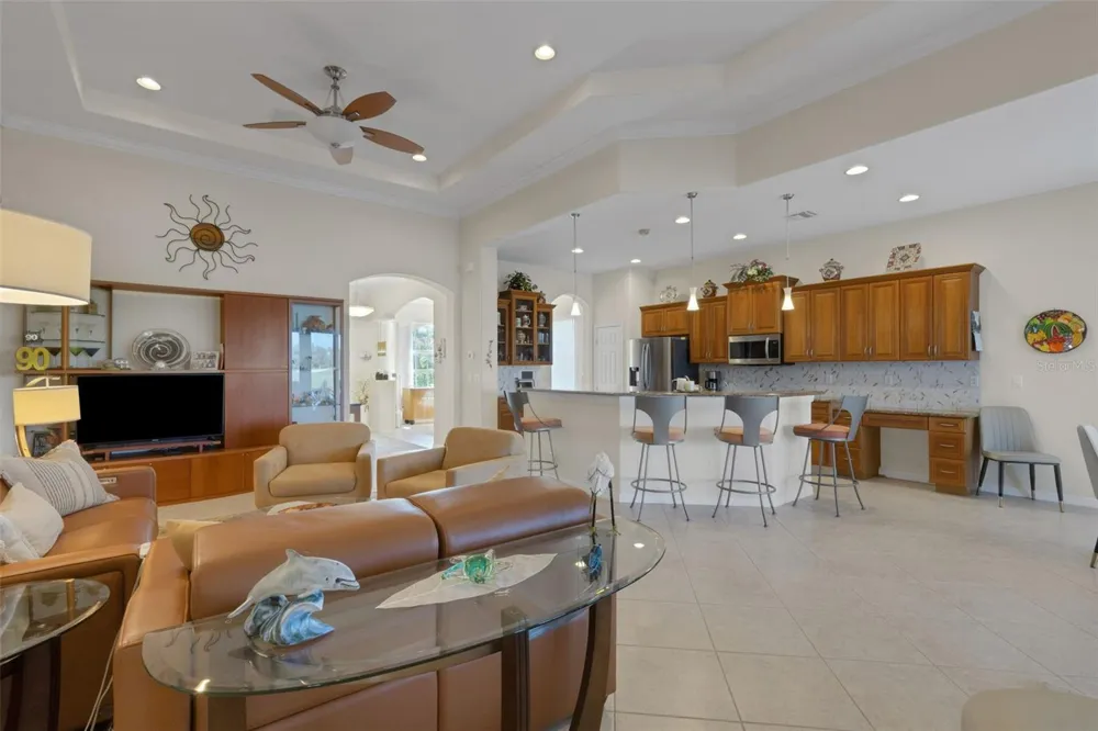 185 SAVONA WAY Nokomis, FL 34275
