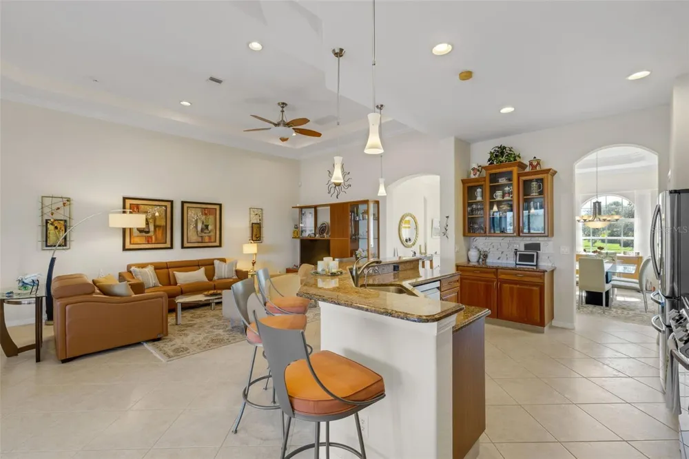 185 SAVONA WAY Nokomis, FL 34275
