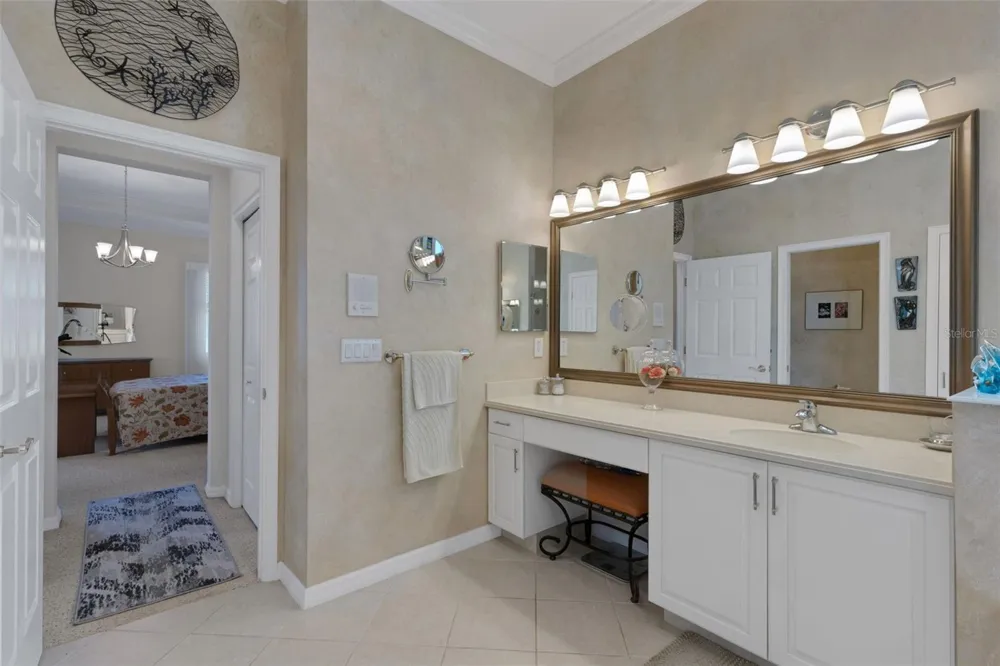 185 SAVONA WAY Nokomis, FL 34275