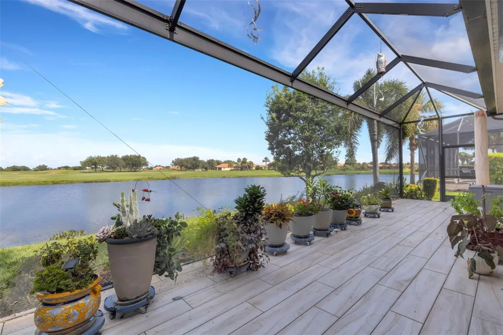185 SAVONA WAY Nokomis, FL 34275