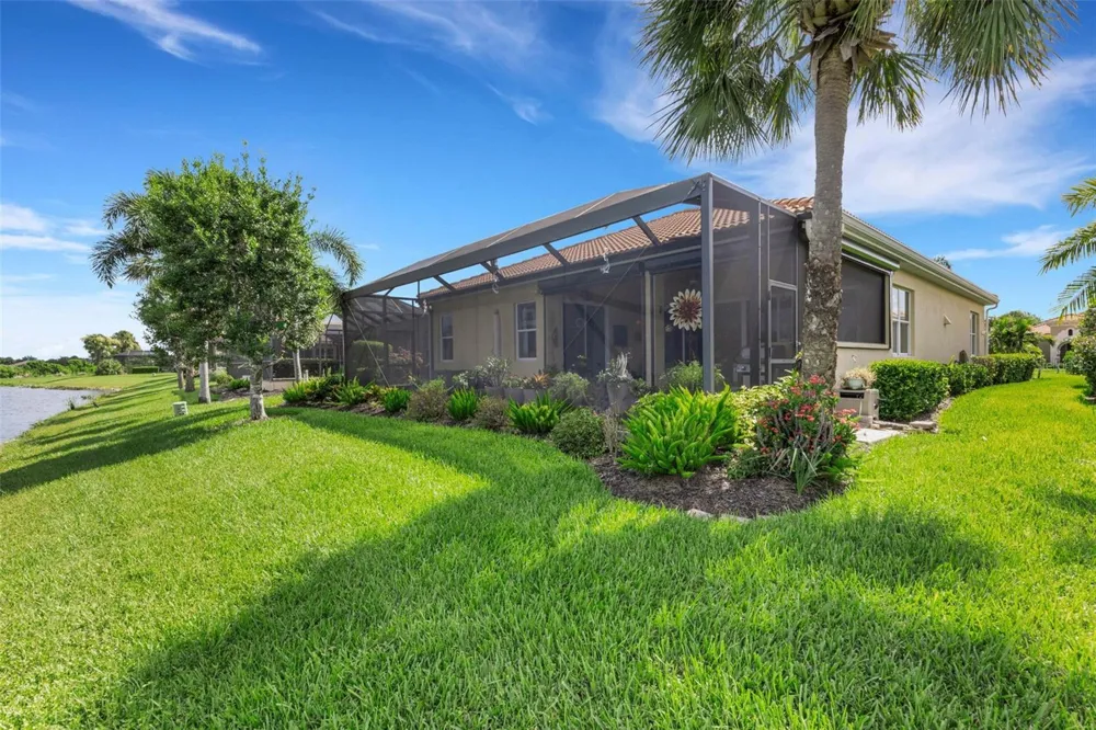 185 SAVONA WAY Nokomis, FL 34275