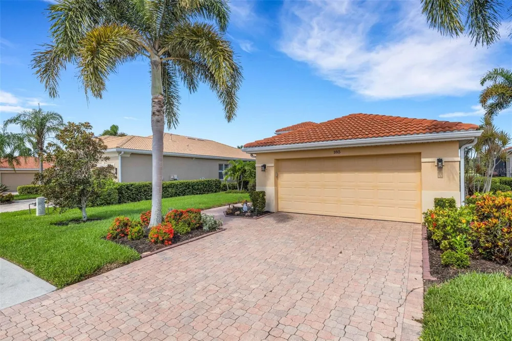 185 SAVONA WAY Nokomis, FL 34275
