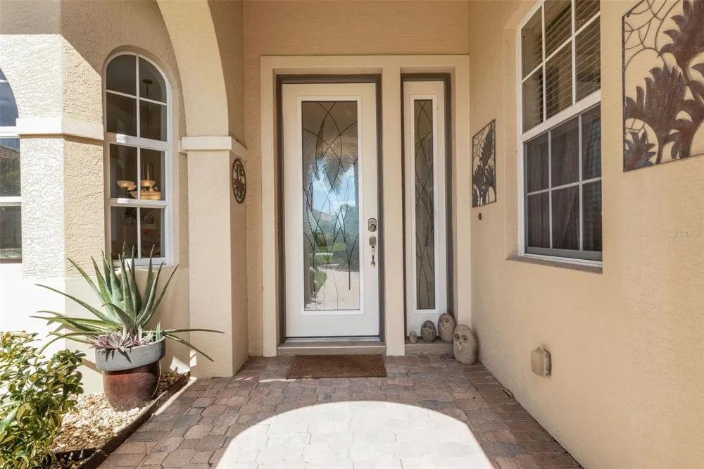 185 SAVONA WAY Nokomis, FL 34275