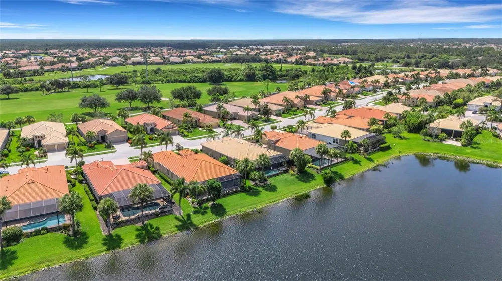 185 SAVONA WAY Nokomis, FL 34275