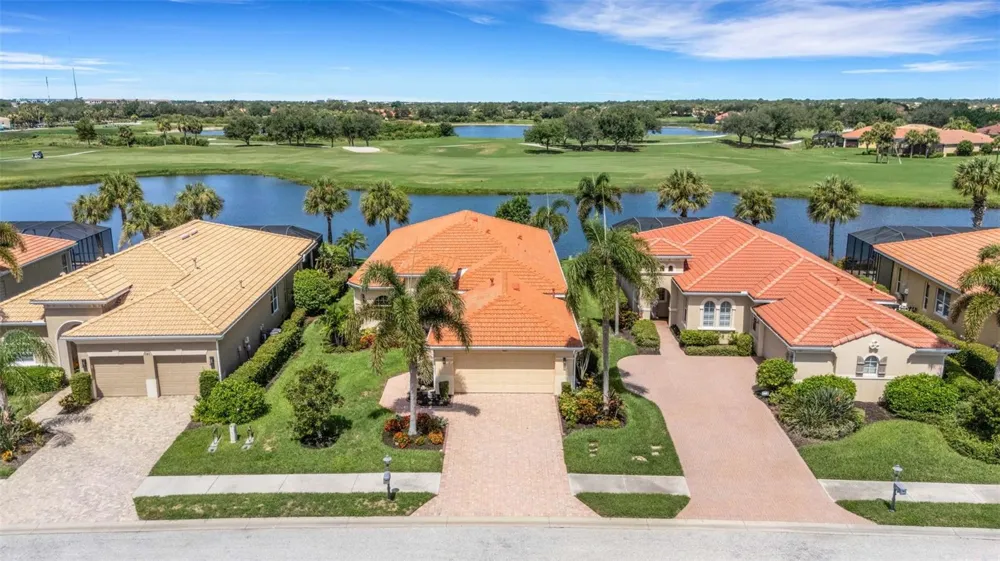 185 SAVONA WAY Nokomis, FL 34275