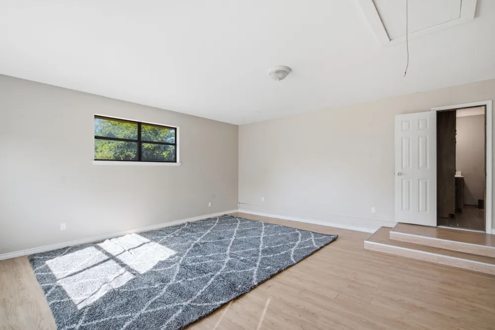 917 E Ross Avenue De Leon, TX 76444
