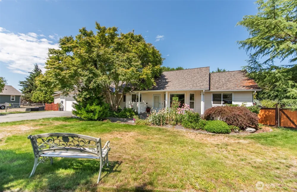 81 Eastgate Place Sequim, WA 98382