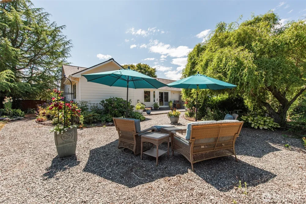 81 Eastgate Place Sequim, WA 98382