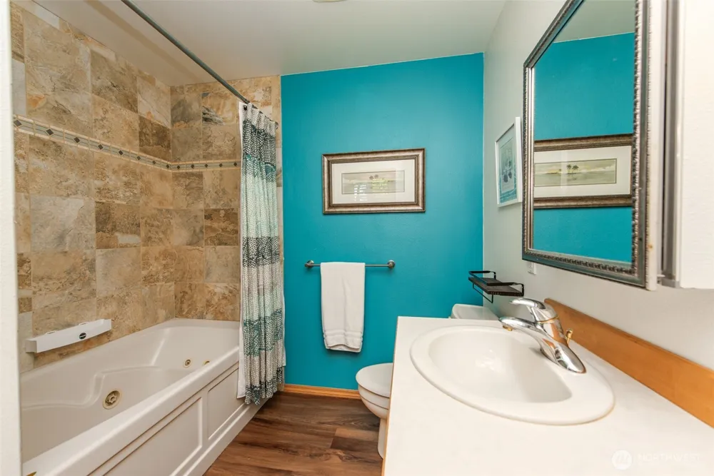 81 Eastgate Place Sequim, WA 98382