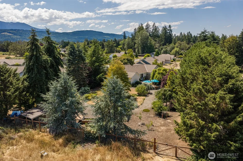 81 Eastgate Place Sequim, WA 98382