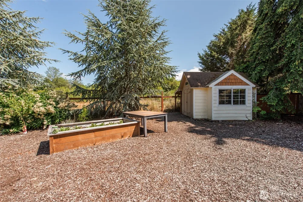 81 Eastgate Place Sequim, WA 98382