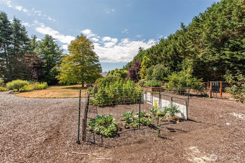 81 Eastgate Place Sequim, WA 98382